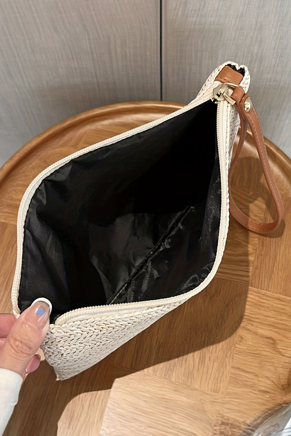 Estrella Straw Woven Wrist Strap Wristlet-3